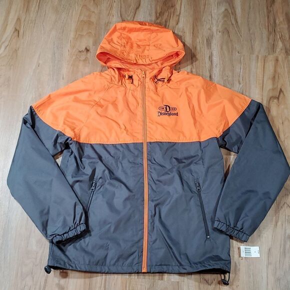 🔹️NWT Disneyland 1955 Orange & Gray Lightweight Hooded Windbreaker Small - Picture 1 of 12